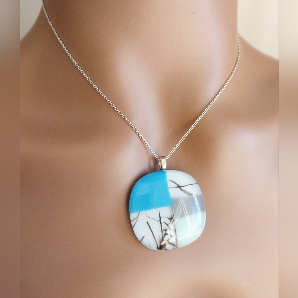 Blue&White Pendant Sterling Silver Necklace - Picture 15 of 15
